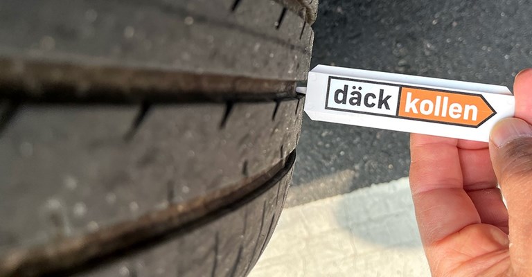 Vi kollar dina däck!